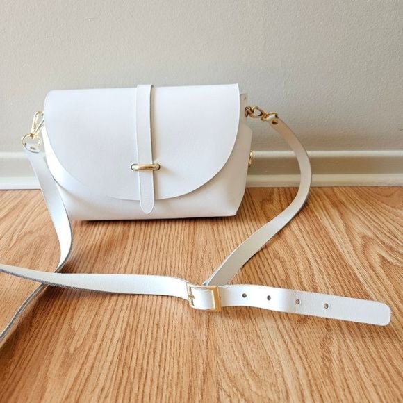 Vice Versa Vegan Leather Crossbody Mini Bag White. - Picture 4 of 11